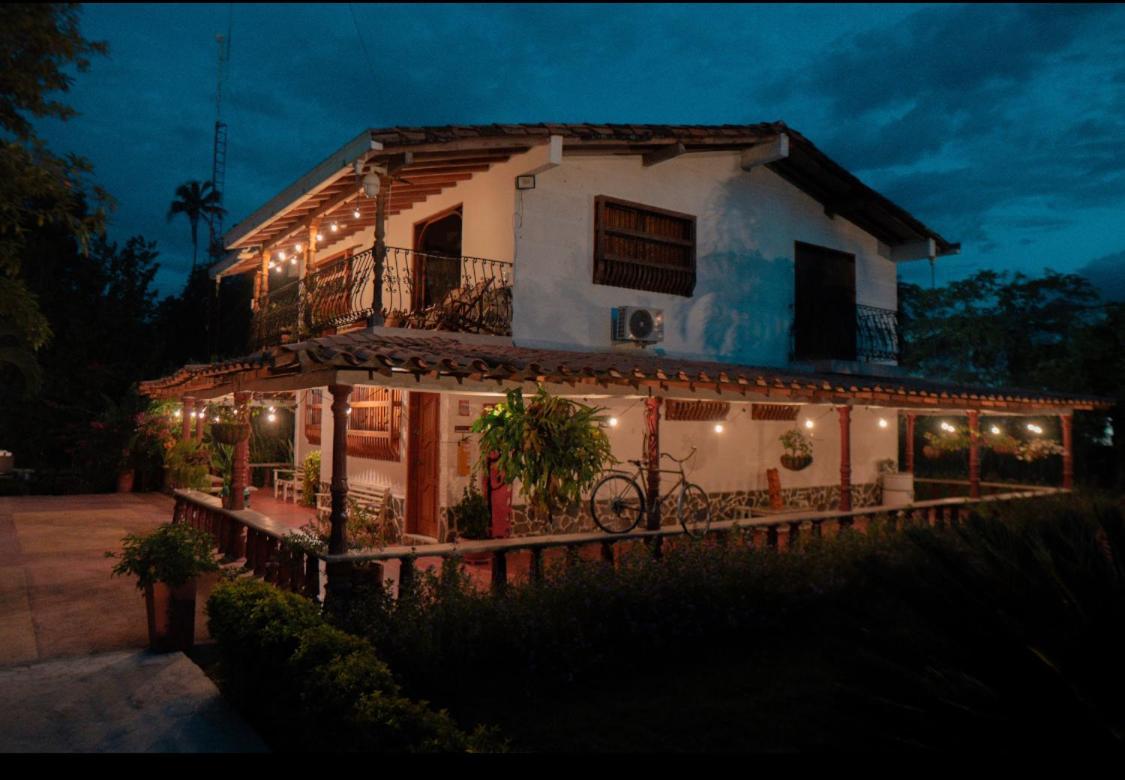 Hotel San Sebastian Del Tonusco 산타페 데 안티오키아 외부 사진